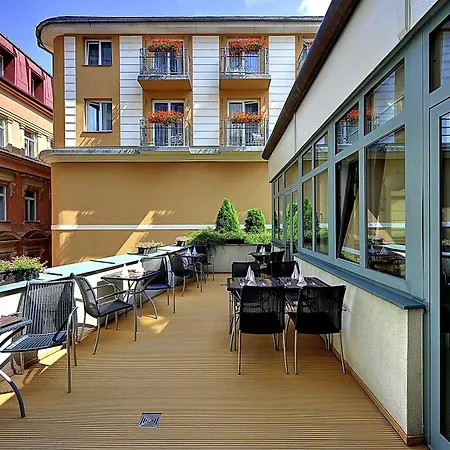 St. Joseph Royal Regent 4*