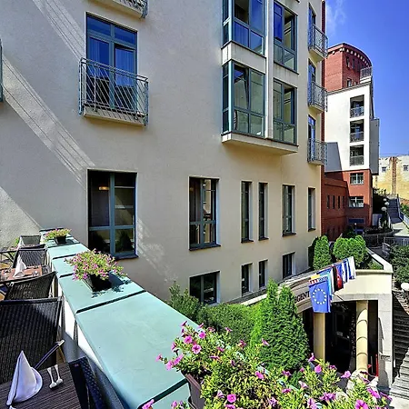 St. Joseph Royal Regent Hotel 4*